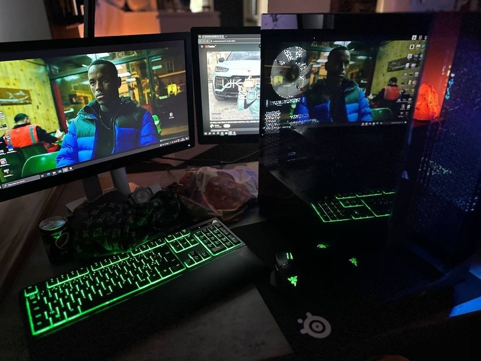 8-Tuumaline Mänguriarvuti Ryzen up to 4.60Hz, GeForce GTX 1080 TI - 11GB, 32GB RAM