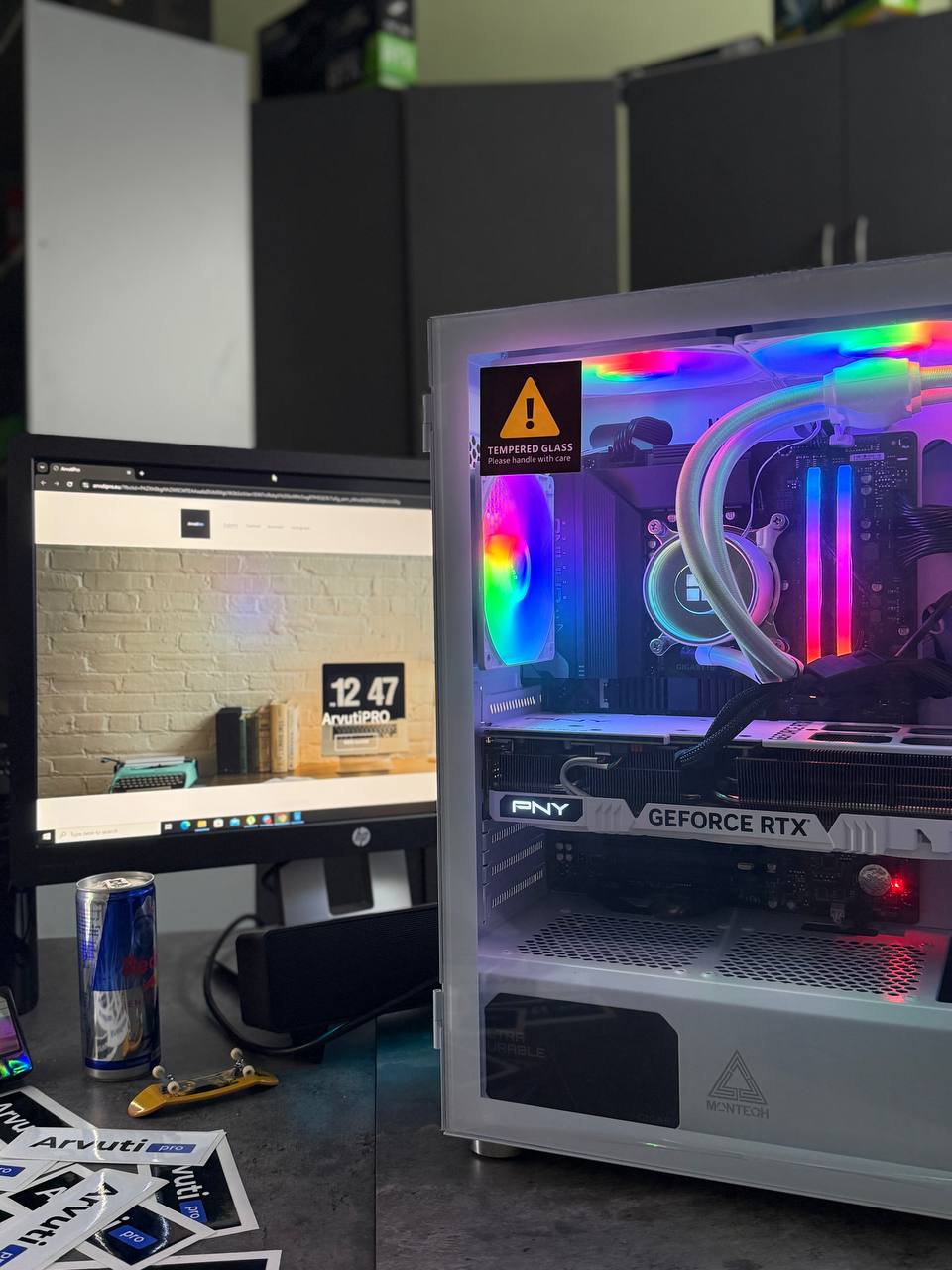 20-Tuumaline Vesijahutusega Mänguriarvuti, GeForce RTX 4070 Ti, 6800Mhz RAM
