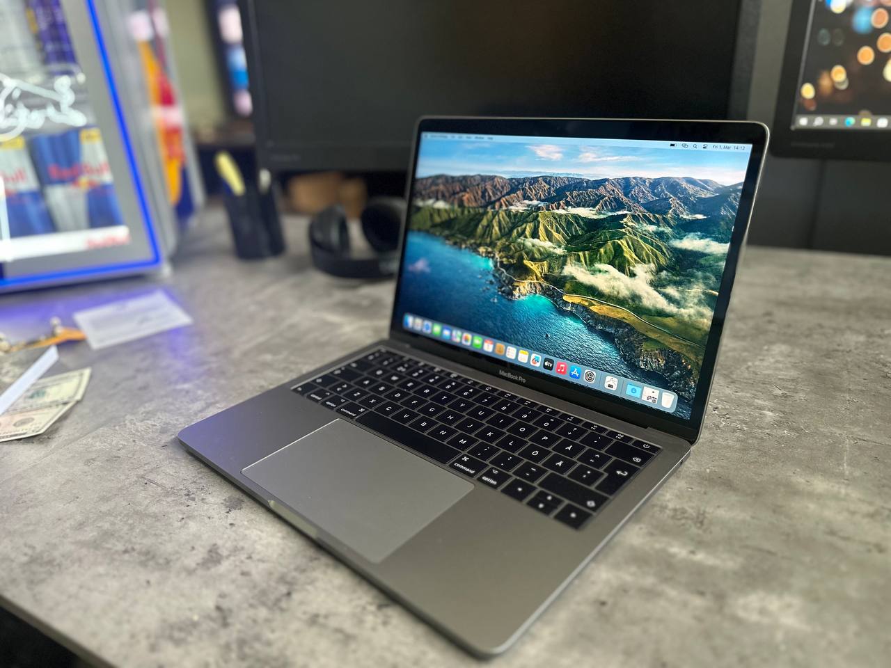 Intel® Core™ i7 Macbook Pro 2017a